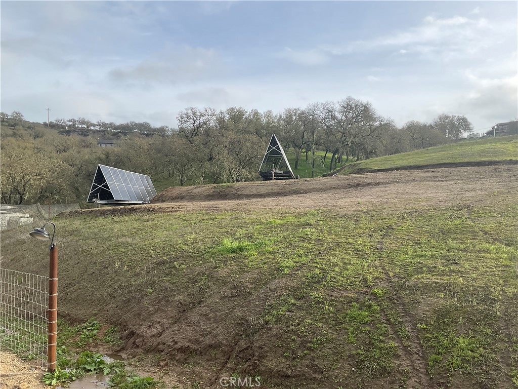 21 Interlake Road Property Photo 11