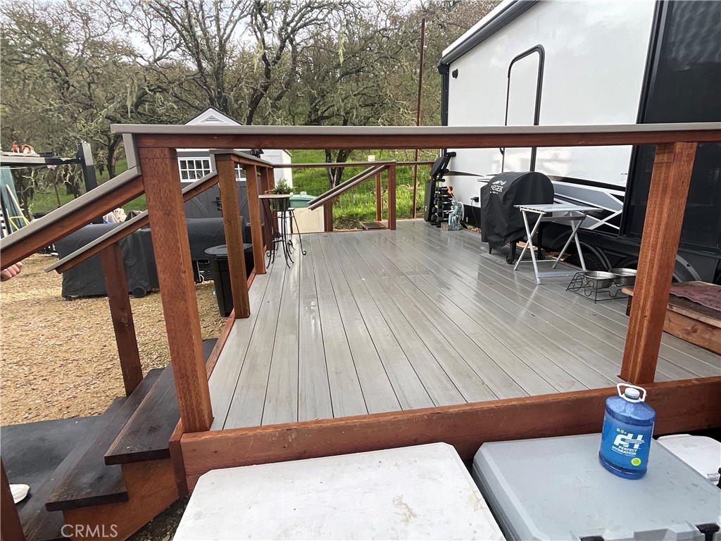 21 Interlake Road Property Photo 16