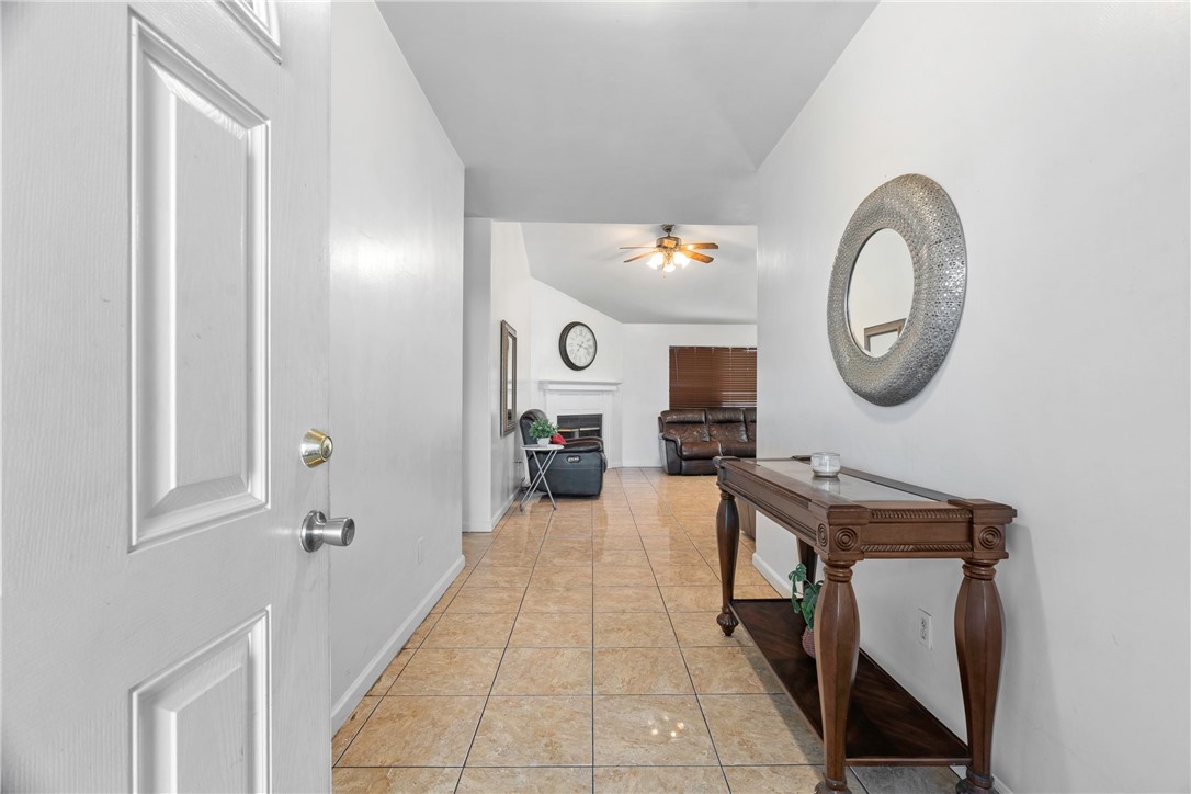 623 Broken Arrow Property Photo 4