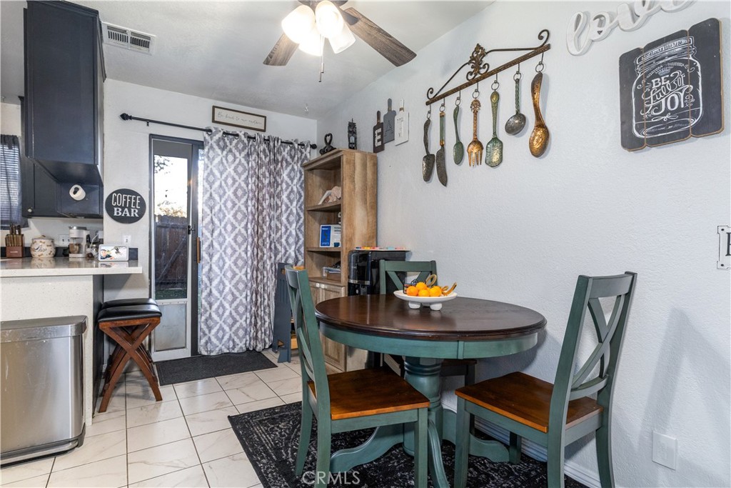 3750 A2 El Camino Real Property Photo 6