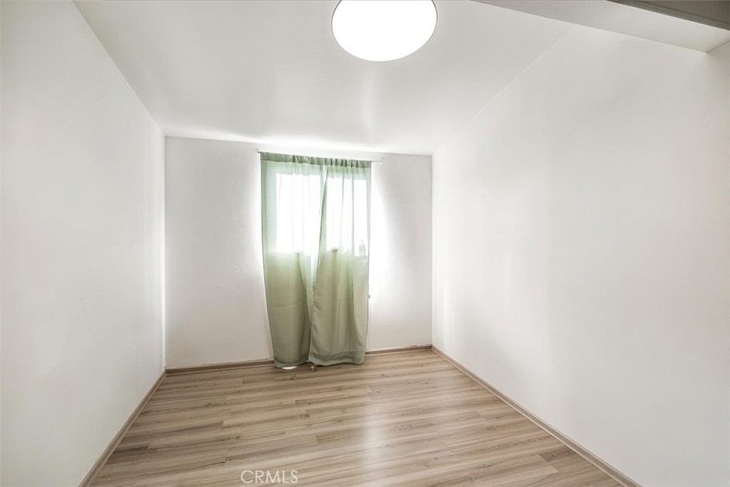 346 12th Property Photo 14