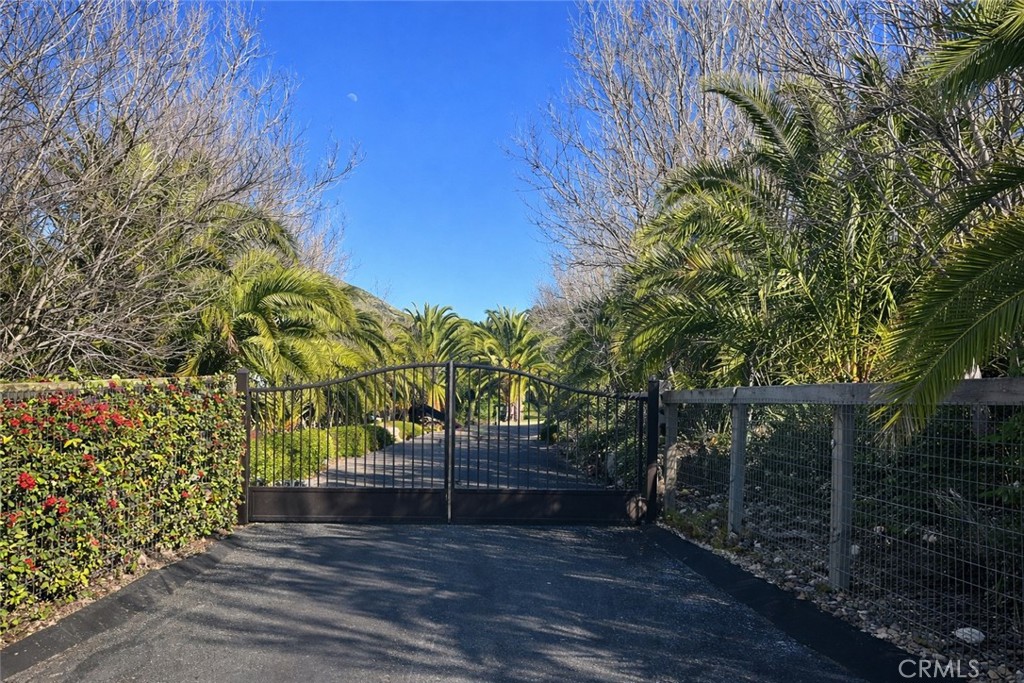775 Riata Lane Property Photo 34