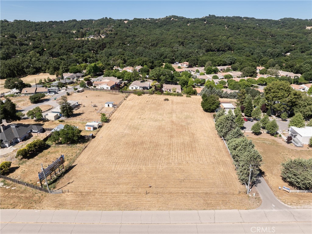 2400 Ramona Road Property Photo 2