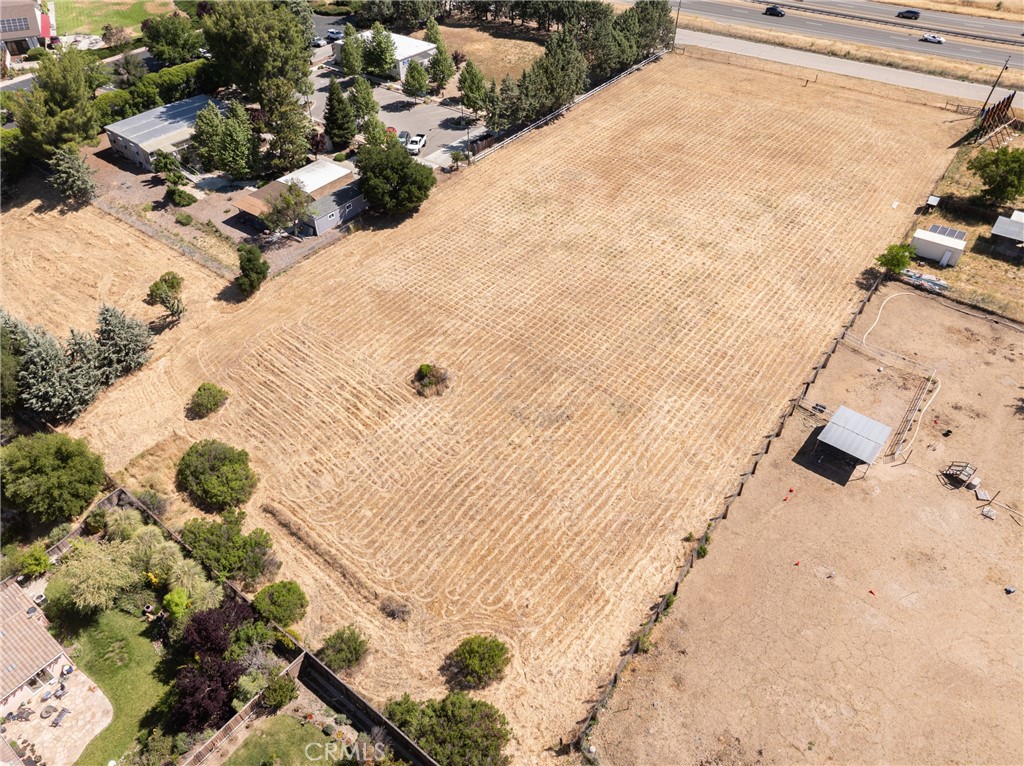 2400 Ramona Road Property Photo 13