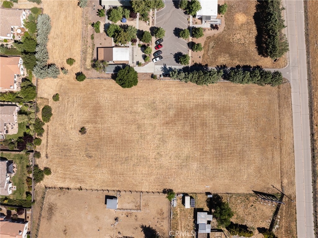 2400 Ramona Road Property Photo 17