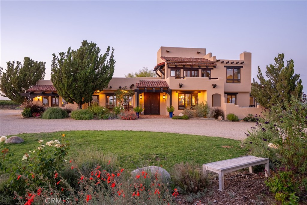 7010 Wilderness Lane Property Photo