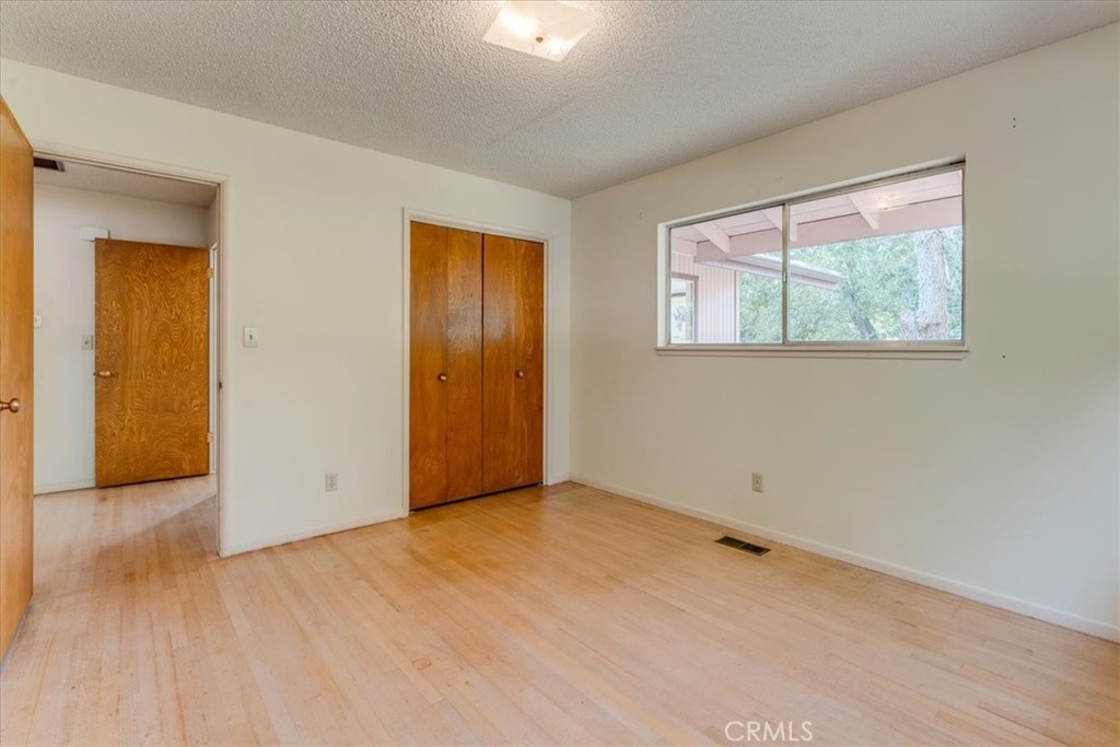 1264 N Refugio Property Photo 30