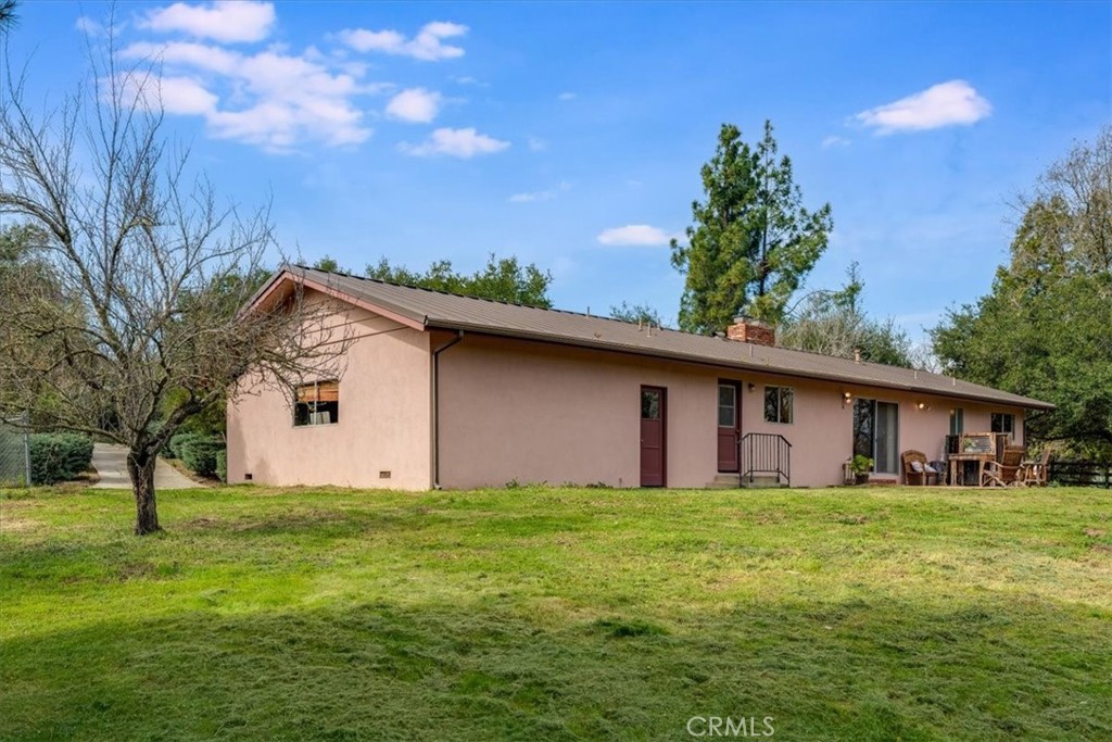 1264 N Refugio Property Photo 43