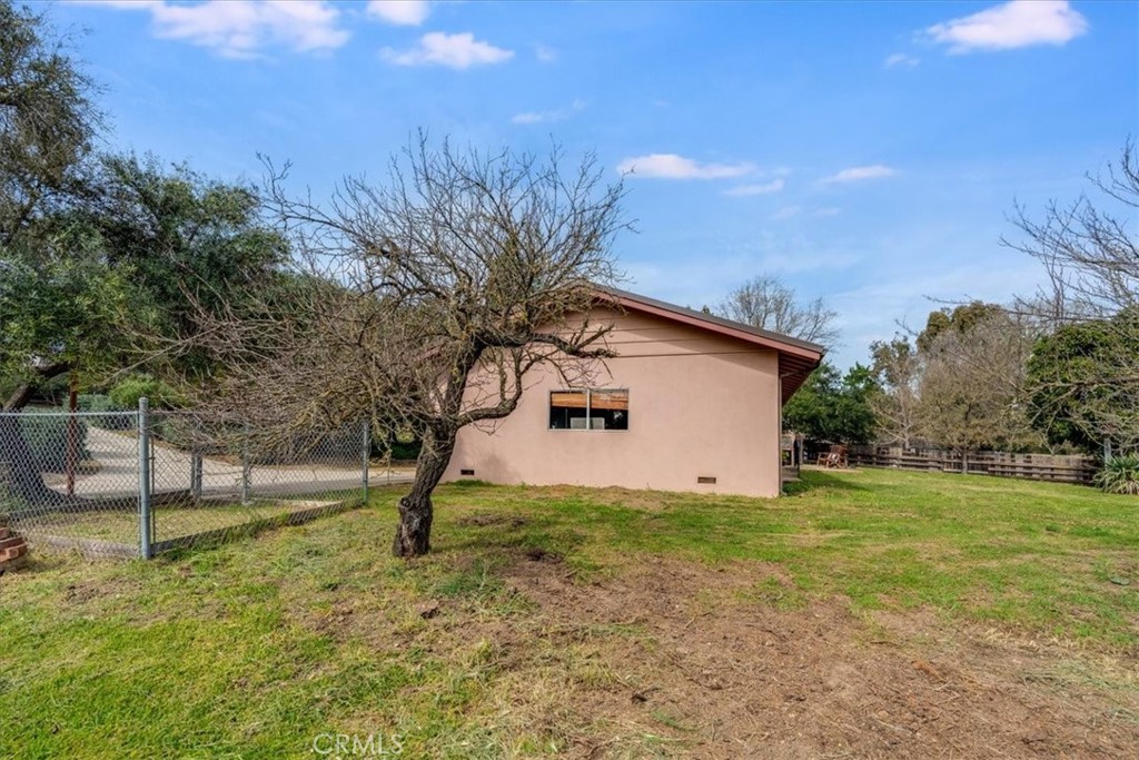 1264 N Refugio Property Photo 44