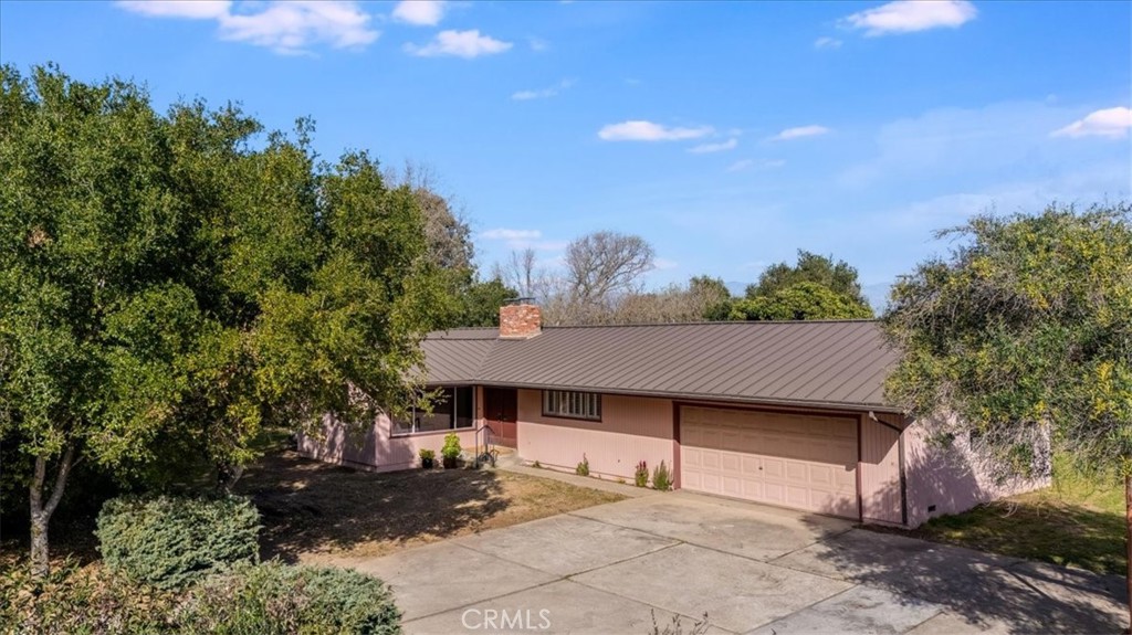 1264 N Refugio Property Photo 62