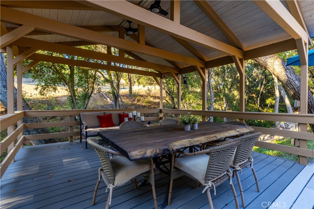 1545 Willow Creek Property Photo 37