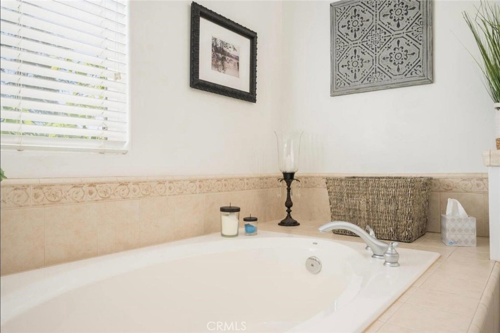 427 Olive Street Property Photo 12