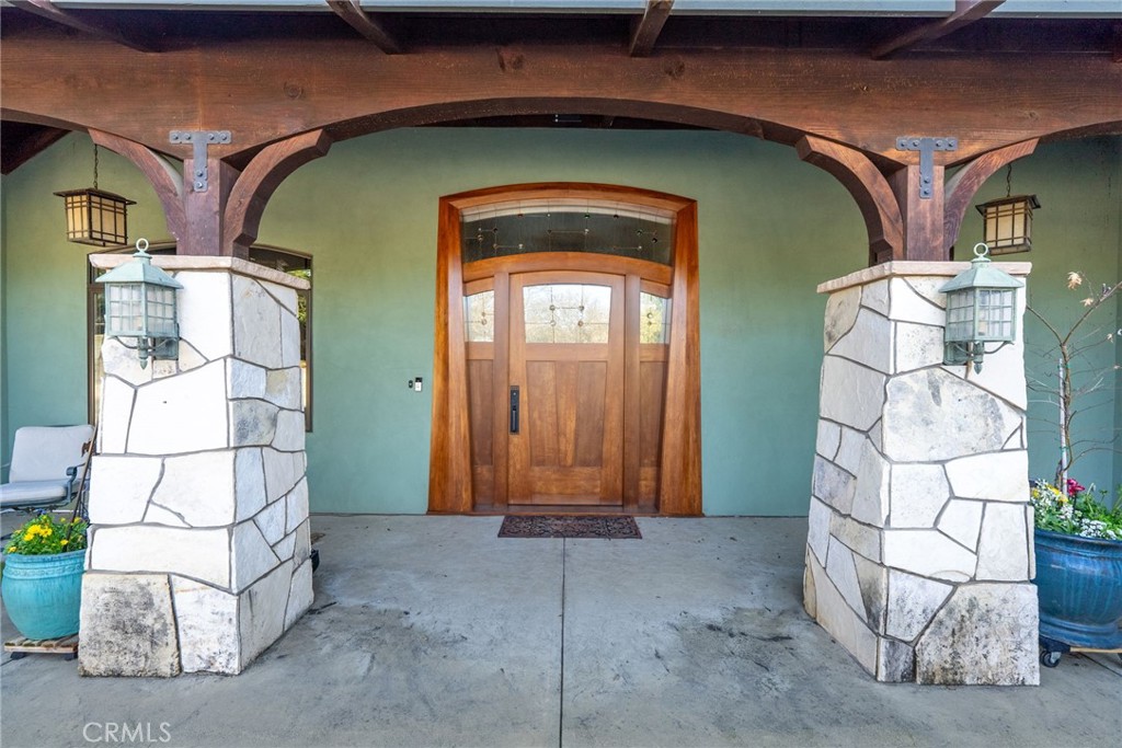 110 11th Property Photo 3