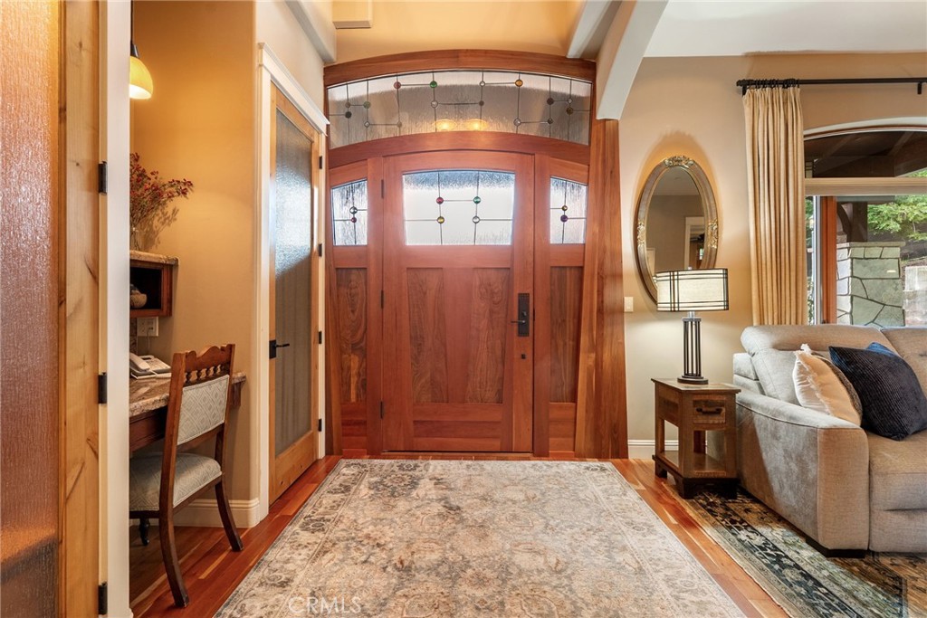 110 11th Property Photo 4
