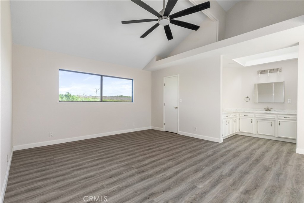 69237 Interlake Road Property Photo 9