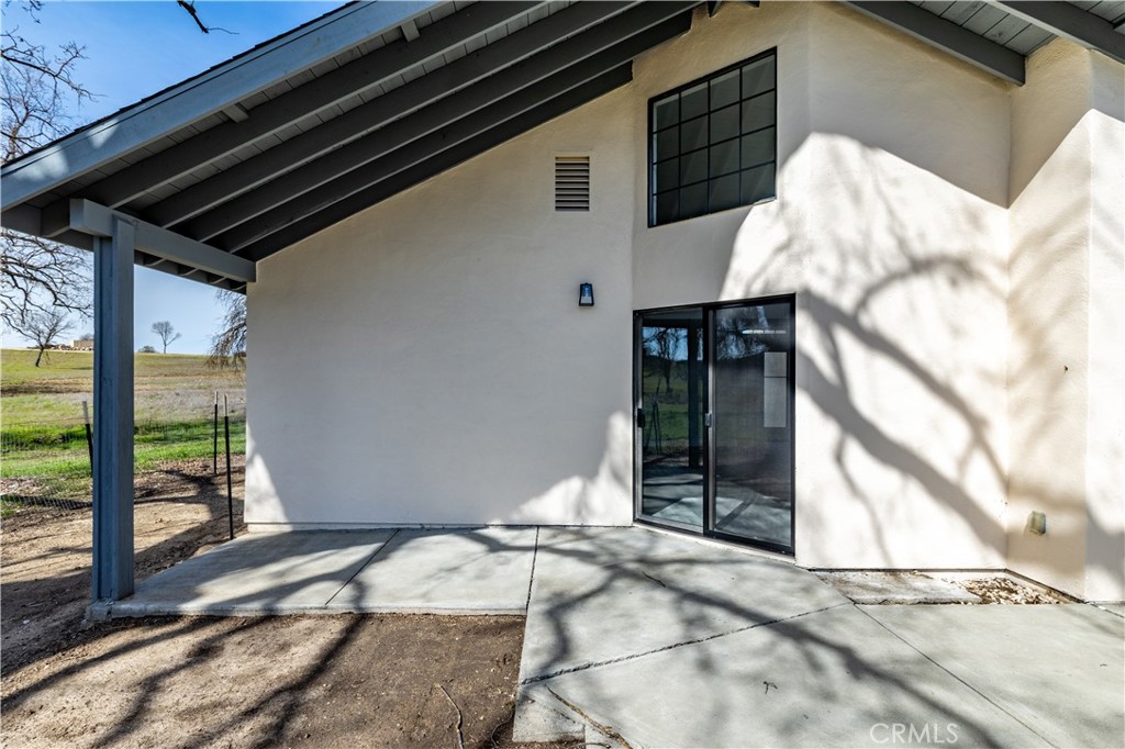 69237 Interlake Road Property Photo 34