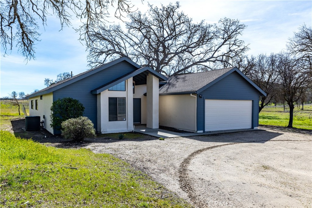 69237 Interlake Road Property Photo 39