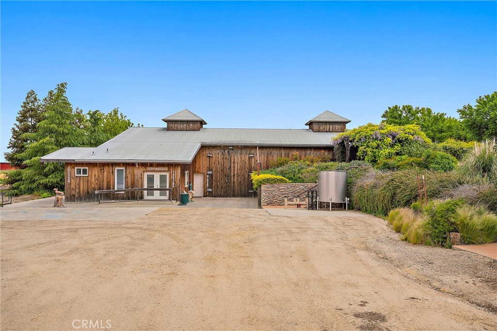5575 El Pomar Property Photo 11