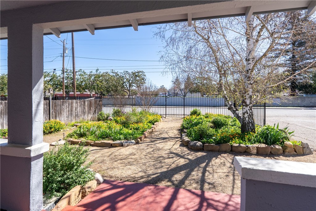 6390 Navajoa Property Photo 6