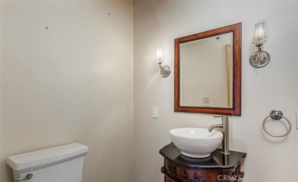 5935 Aluffo Property Photo 10
