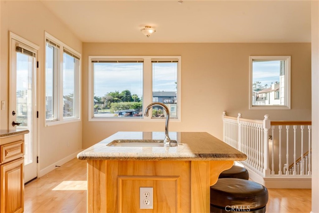 305 Ivar Street Property Photo 27