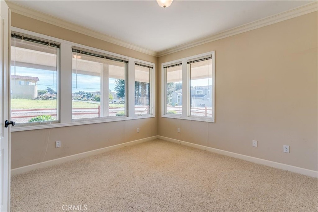 305 Ivar Street Property Photo 34