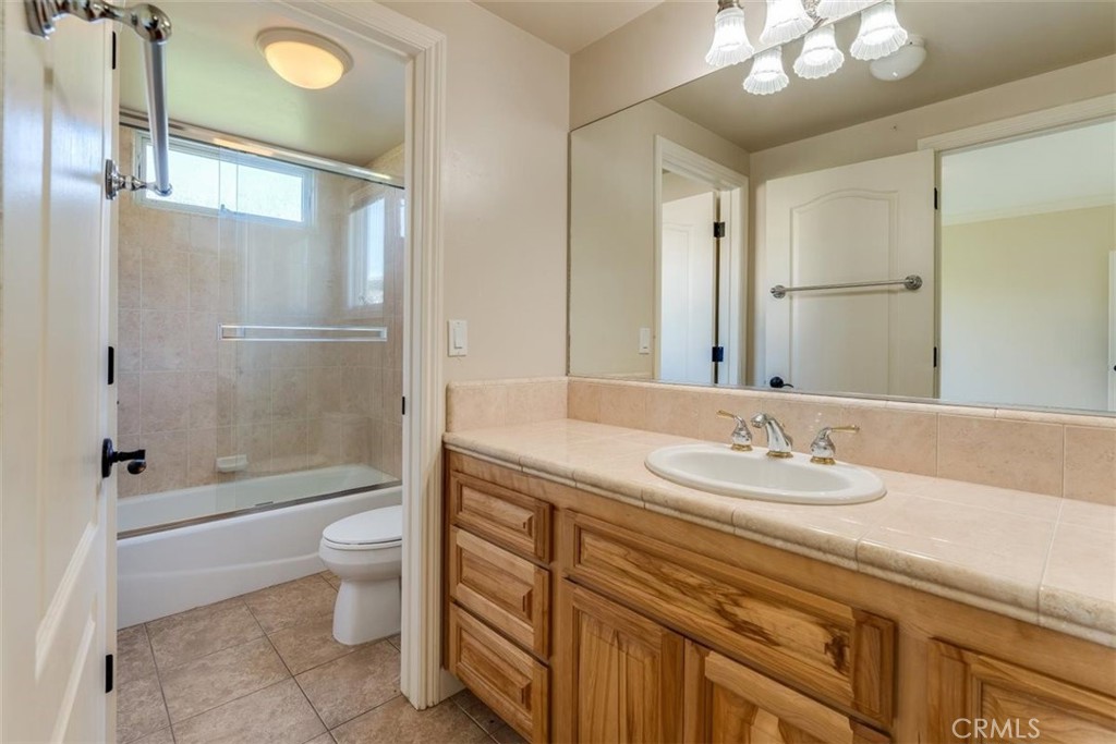 305 Ivar Street Property Photo 45