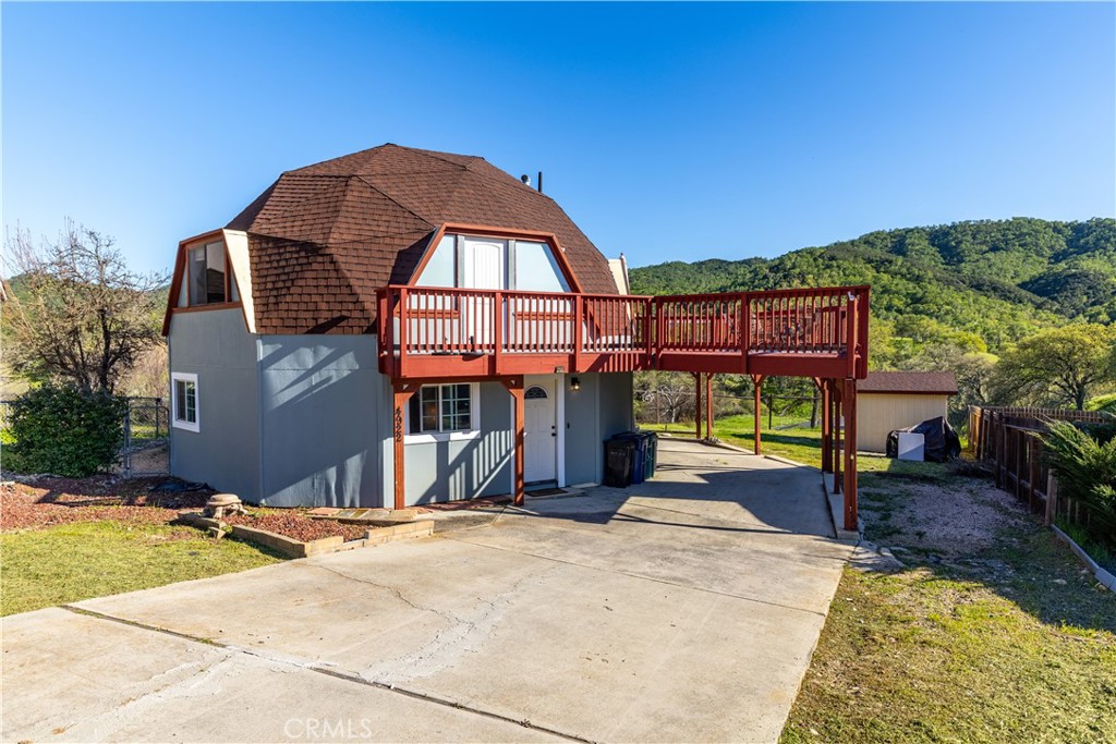 4922 Longhorn Lane Property Photo 1