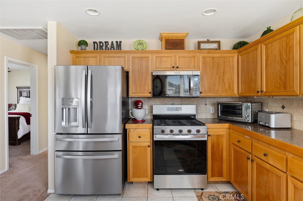 1187 Main Property Photo 10