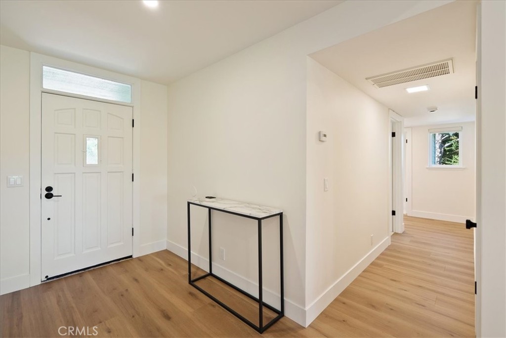220 Selma Property Photo 15