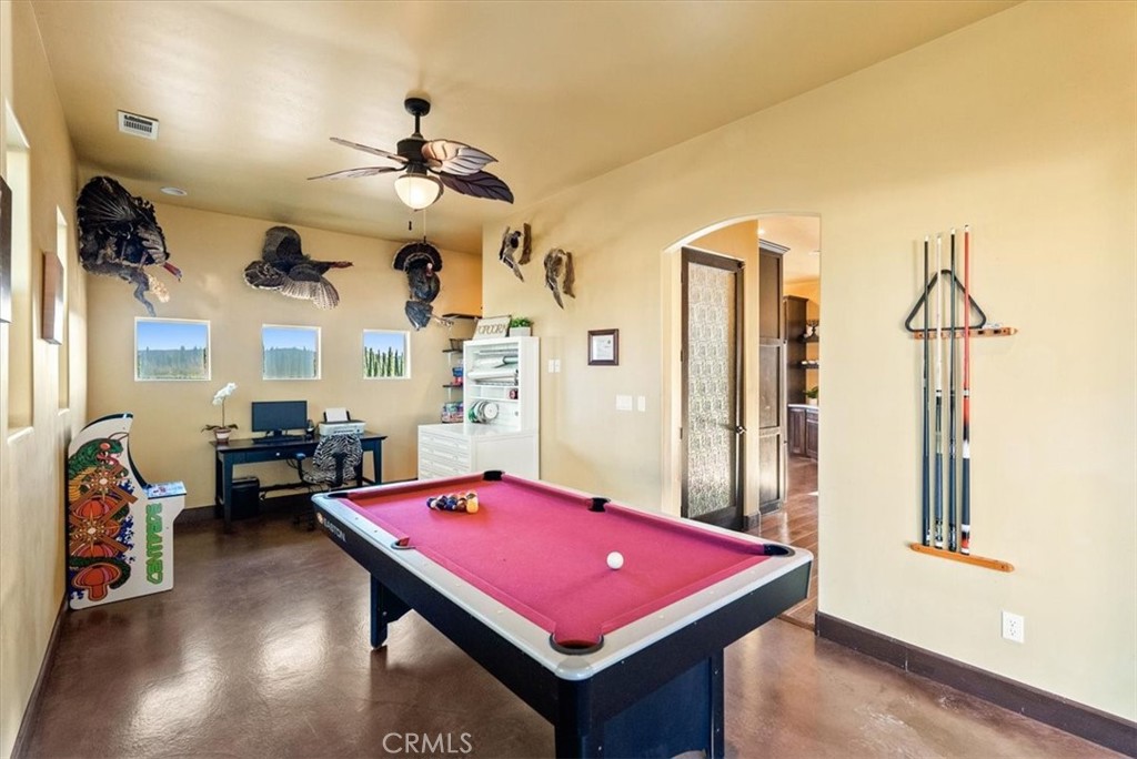 5250 , 5260 Vineyard Property Photo 16