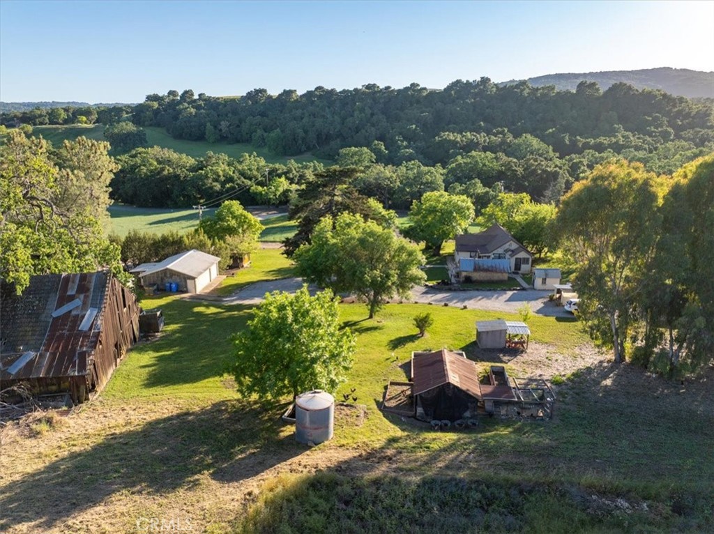 5250 , 5260 Vineyard Property Photo 39