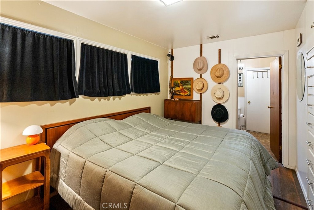5250 , 5260 Vineyard Property Photo 50