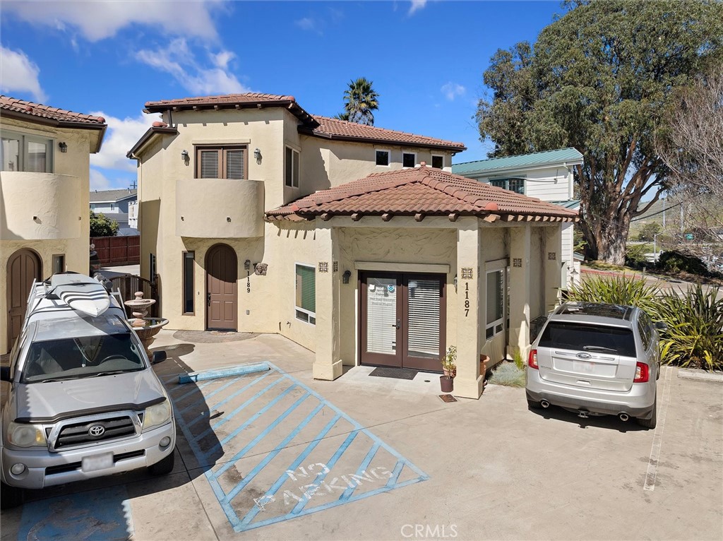 1187 Main Property Photo 6