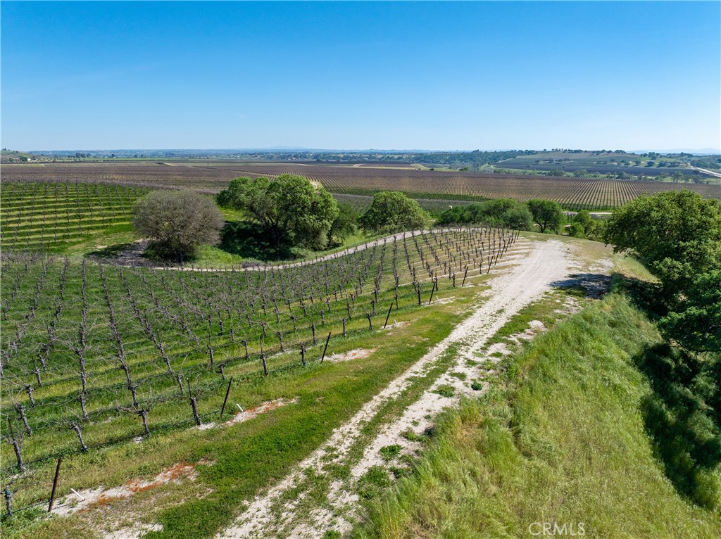 7310 Estrella Road Property Photo 12