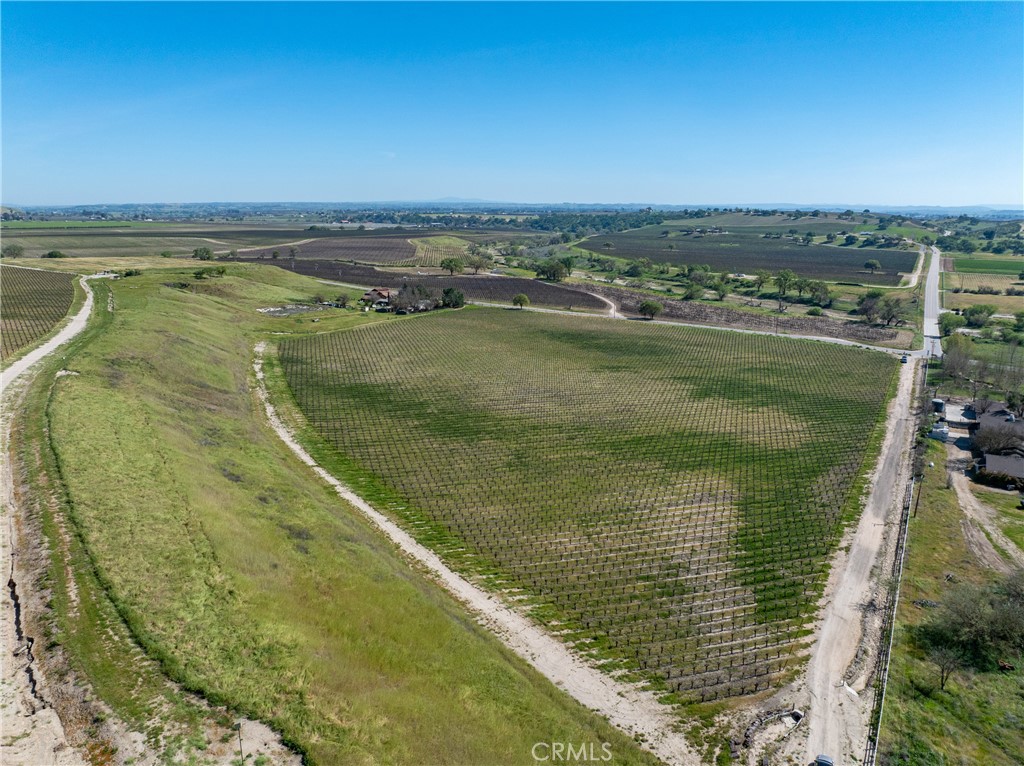 7310 Estrella Road Property Photo 22