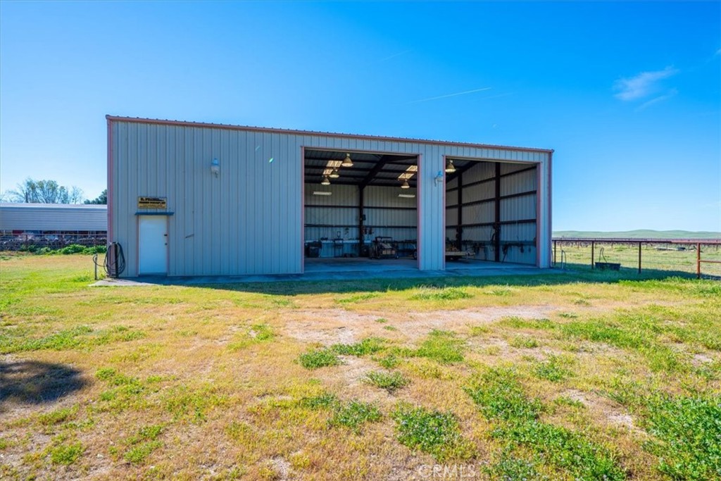 2100 Starkey Road Property Photo 10