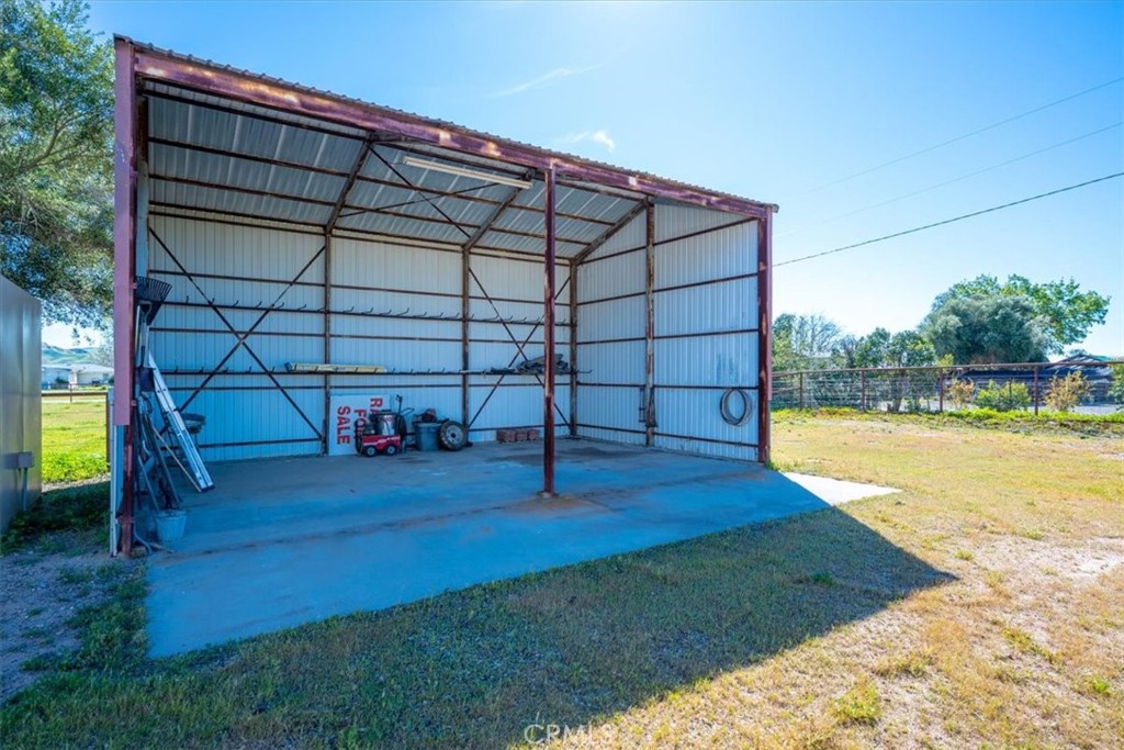 2100 Starkey Road Property Photo 12