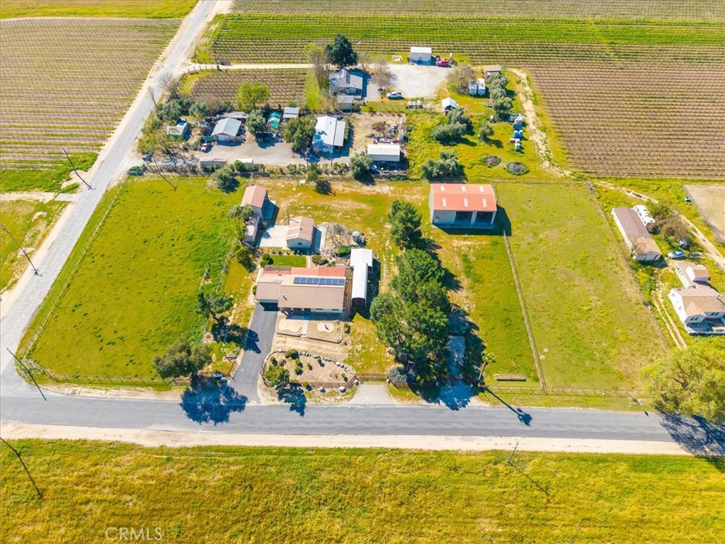 2100 Starkey Road Property Photo 37