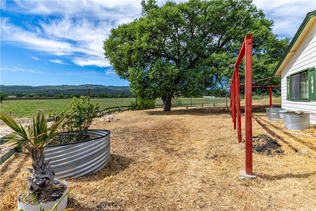 70331 Vineyard Canyon Rd. Property Photo 1