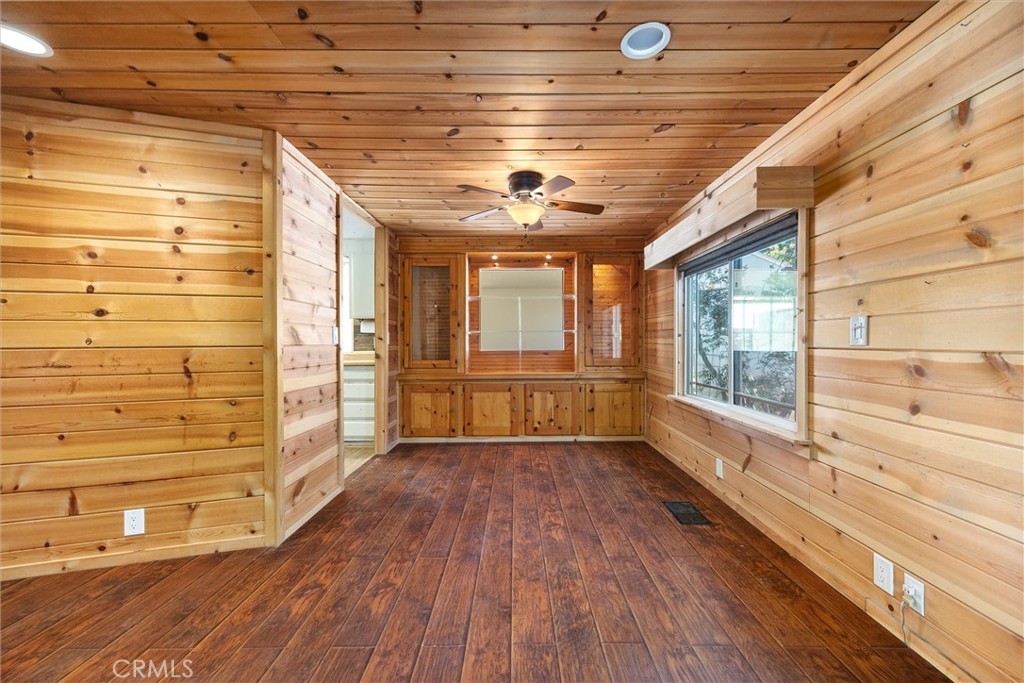 30751 Sharp Property Photo 20