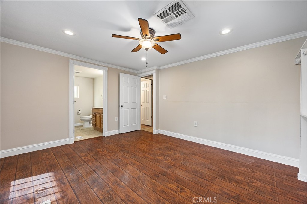 30751 Sharp Property Photo 35