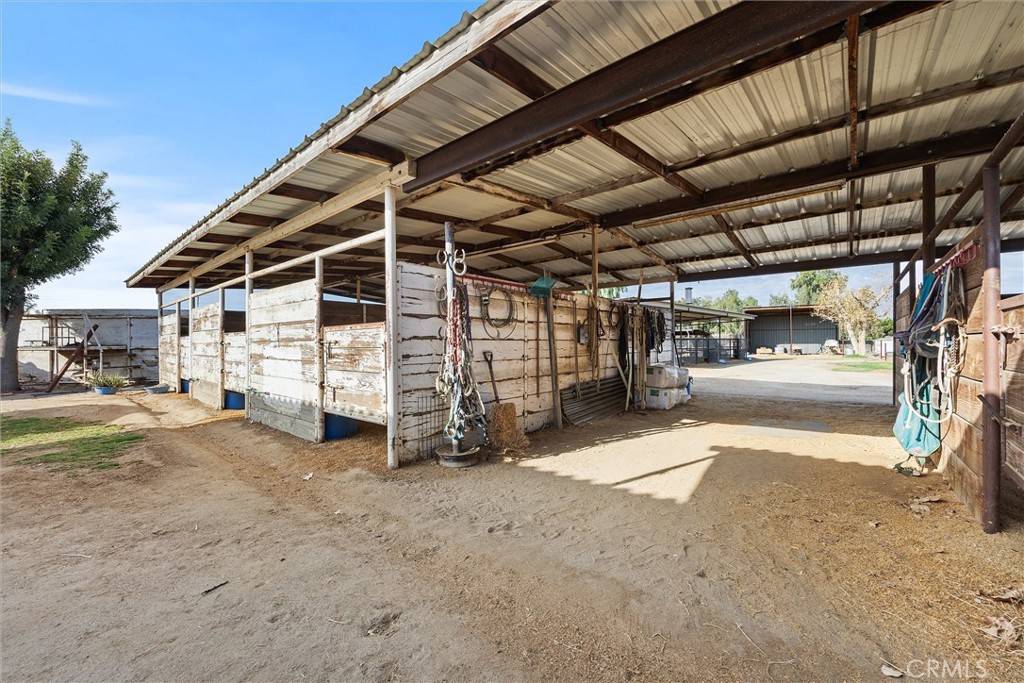 30751 Sharp Property Photo 41