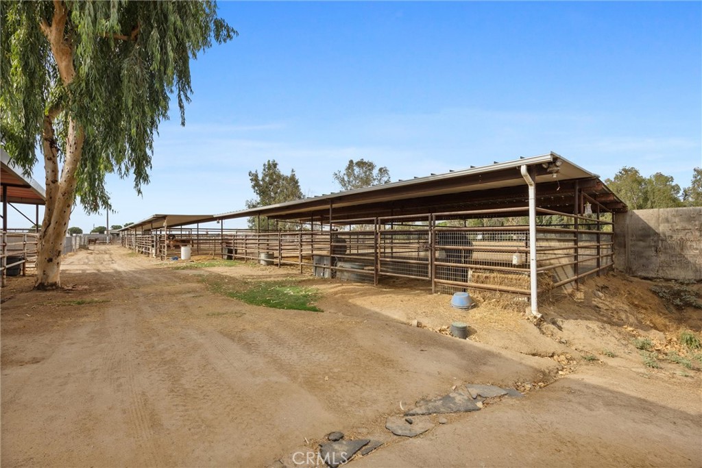 30751 Sharp Property Photo 49
