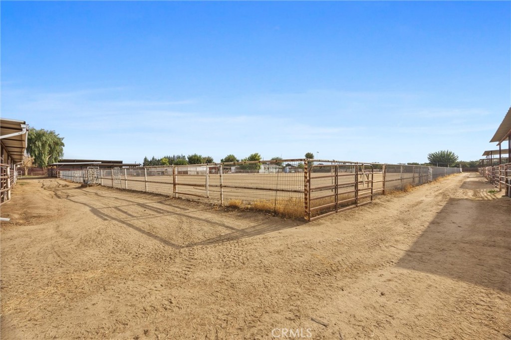 30751 Sharp Property Photo 54