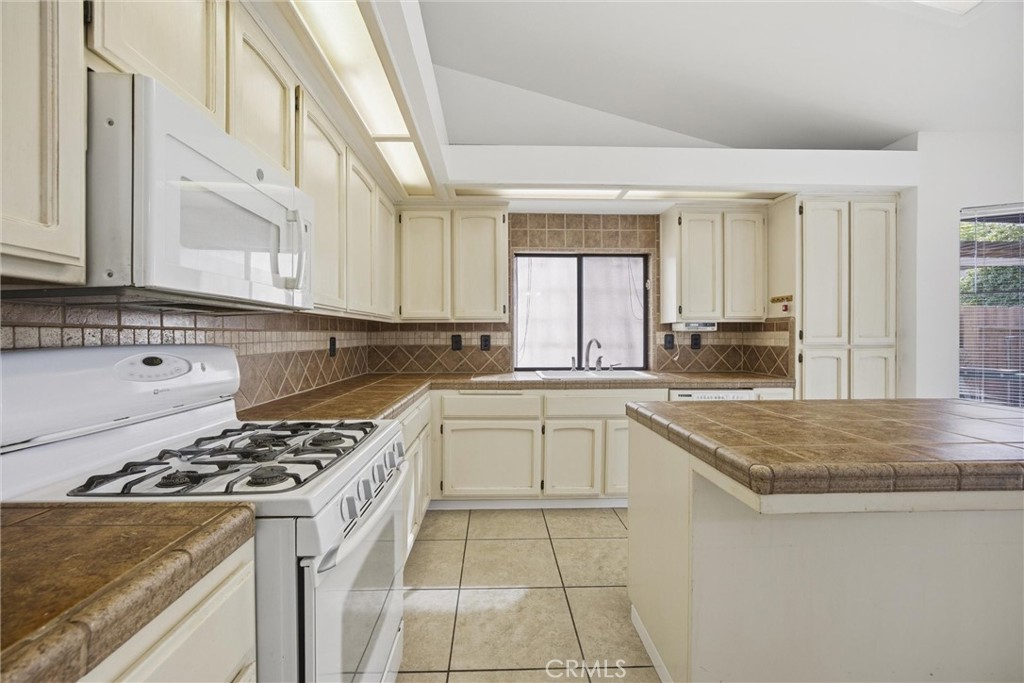 11513 Jenlee Property Photo 17