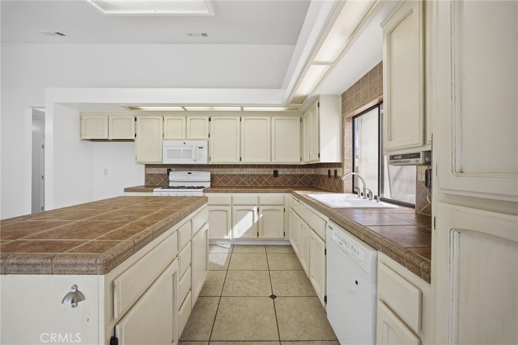 11513 Jenlee Property Photo 18