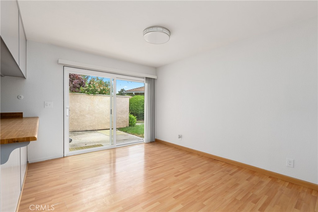 18 Flag Way Property Photo 10