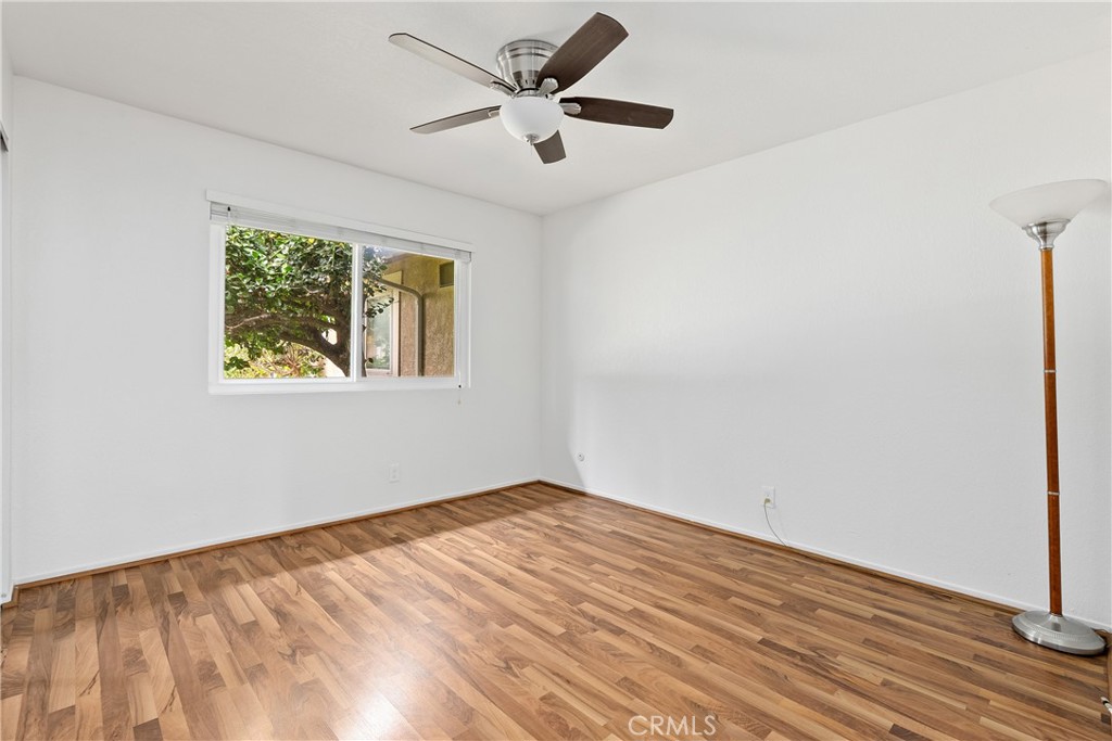 18 Flag Way Property Photo 13