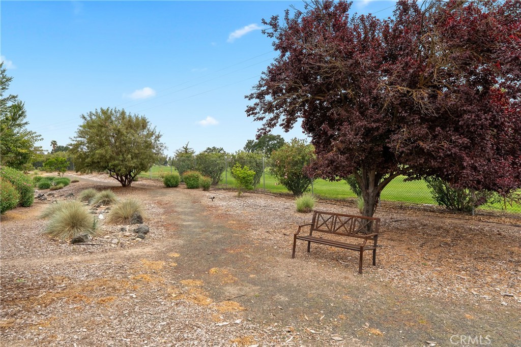 18 Flag Way Property Photo 21
